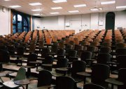 日本皇室學(xué)渣改寫大學(xué)規(guī)則：全球頂尖學(xué)府集體叛變真