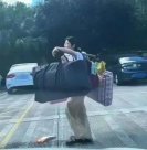 扁擔(dān)女孩高考成績出爐，班主任：達(dá)到預(yù)期！